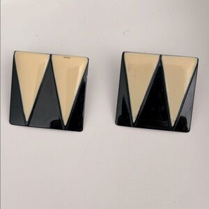 Vintage Square Shape Triangle Pattern Earrings Quarter Size Pierced Bohemian